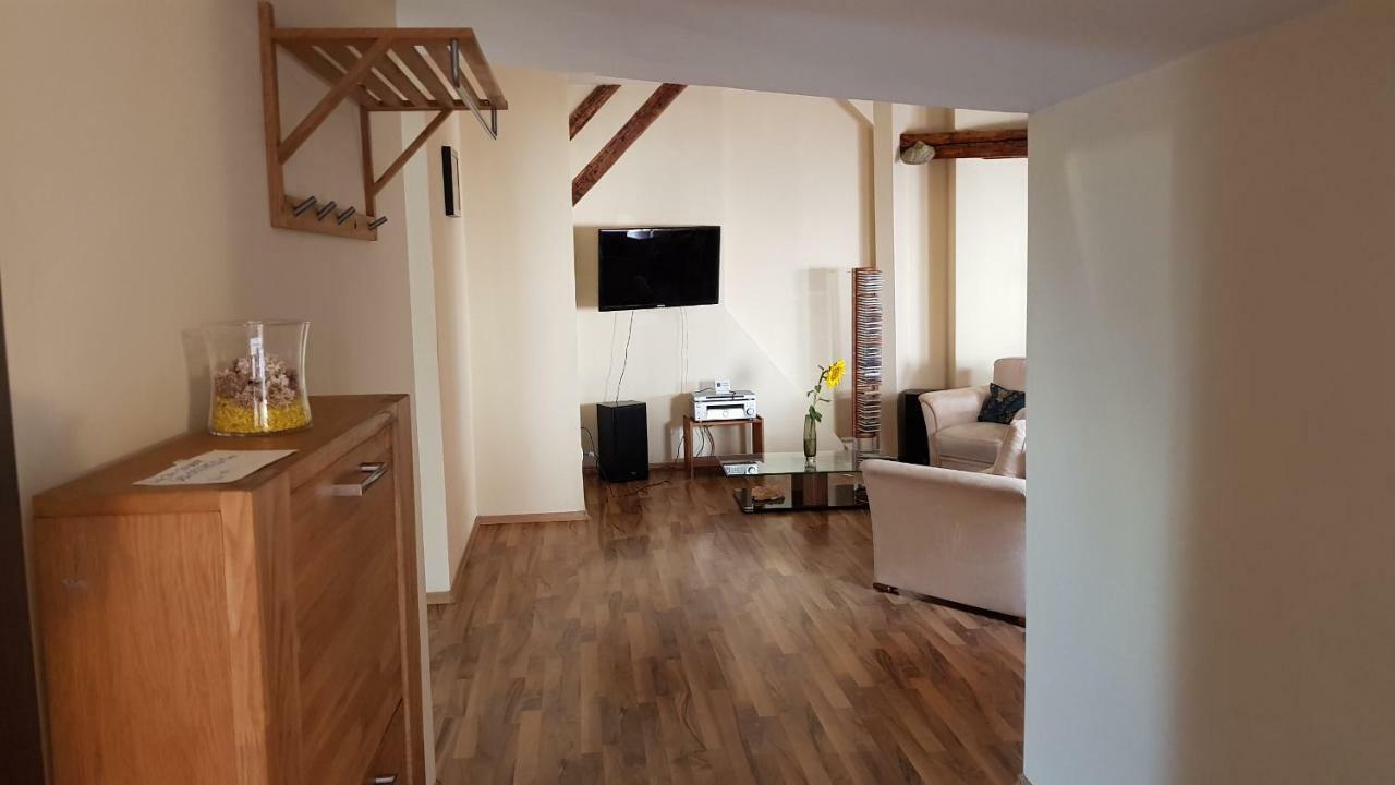 Apartmán Apartament Central Oradea Exteriér fotografie